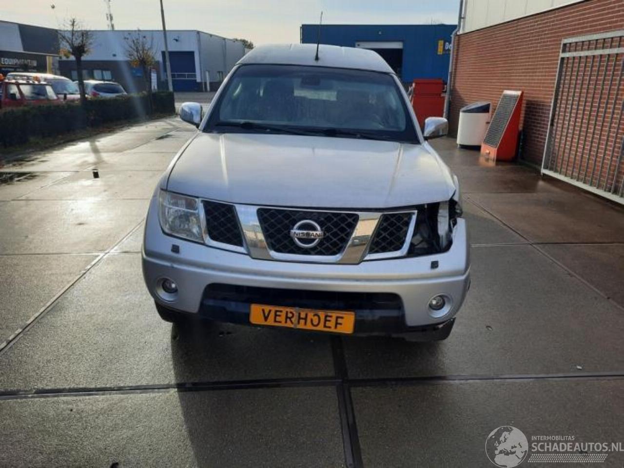 Nissan Navara Navara (D40), Pick-up, 2005 2.5 dCi 16V 4x4
