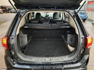 Mitsubishi Outlander Outlander (GF/GG), SUV, 2012 / 2022 2.4 16V PHEV 4x4 picture 6