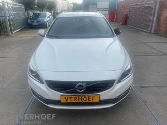 Démontage voiture Volvo V-60 V60 I (FW/GW), Combi, 2010 / 2018 2.0 D2 16V 2016/6