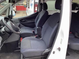 Nissan Nv200 NV 200 Evalia (M20M), Bus, 2010 1.6 16V picture 7