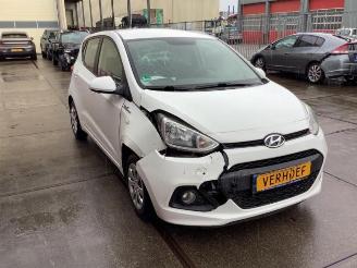 Hyundai I-10 i10 (B5), Hatchback, 2013 / 2019 1.0 12V picture 2