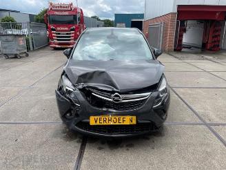 Salvage car Opel Zafira Zafira Tourer (P12), MPV, 2011 / 2019 1.6 CDTI 16V ecoFLEX 136 2013/8