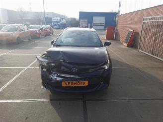 Vrakbiler auto Toyota Corolla Corolla Touring Sport (E21/EH1), Combi, 2019 1.8 16V Hybrid 2020/10