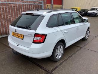 Skoda Fabia Fabia III Combi (NJ5), Combi 5-drs, 2014 / 2022 1.0 TSI 12V picture 3