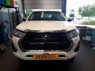 Dezmembrări autoturisme Toyota Hilux Hilux V/VI, Pick-up, 2015 2.4 D4D-F 16V 4x4 2024/9