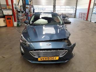 Salvage car Ford Focus Focus 4, Hatchback, 2018 / 2025 1.5 EcoBoost 12V 150 2019/4