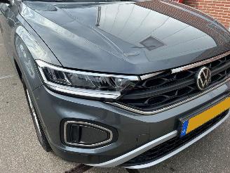 Volkswagen T-Roc  picture 10