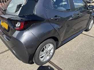 Mazda 2  picture 10