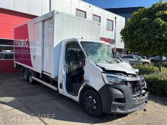 rozbiórka samochody osobowe Renault Master  2020/8