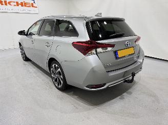 Toyota Auris Touring Sports 1.8 Hybrid Lease Pro picture 4