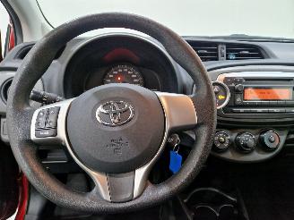 Toyota Yaris 1.0 VVT-i Comfort Airco 51kW 33000km! picture 20