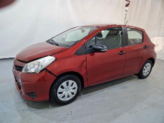 Toyota Yaris 1.0 VVT-i Comfort Airco 51kW 33000km! picture 14