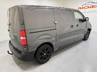 Toyota Proace Worker 1.6D d-4D Cool Comfort picture 26