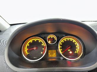 Opel Corsa 1.6-16V GSI Clima picture 14