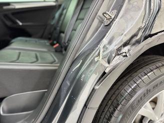 Volkswagen Tiguan 1.4 TSI Comf.Business Pano picture 30