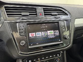 Volkswagen Tiguan 1.4 TSI Comf.Business Pano picture 23