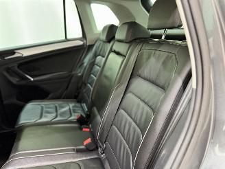 Volkswagen Tiguan 1.4 TSI Comf.Business Pano picture 33