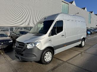 Mercedes Sprinter ELECTRIC L2/H2 85kW 3.5T Aut Clima picture 3