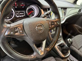 Opel Astra SPORTS TOURER 1.6 CDTI picture 38