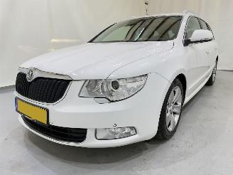 Skoda Superb Combi 1.8 TSI Comf. Bus. Aut picture 3