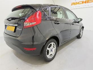 Ford Fiesta 5-Drs 1.25 Trend Clima picture 6