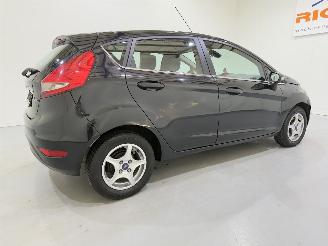 Ford Fiesta 5-Drs 1.25 Trend Clima picture 9