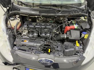 Ford Fiesta 5-Drs 1.25 Trend Clima picture 26