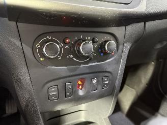 Dacia Logan MCV 0.9 TCe 90 Prestige Navi/Airco picture 31