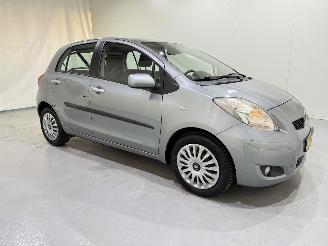 Toyota Yaris 5-Drs 1.3 VVT-i Automaat Clima picture 16