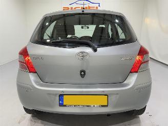 Toyota Yaris 5-Drs 1.3 VVT-i Automaat Clima picture 5
