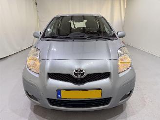 Toyota Yaris 5-Drs 1.3 VVT-i Automaat Clima picture 2