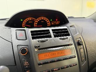 Toyota Yaris 5-Drs 1.3 VVT-i Automaat Clima picture 27