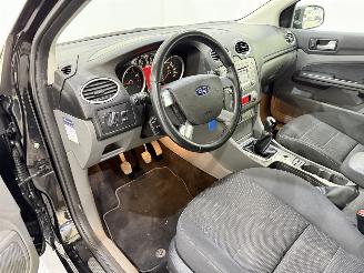 Ford Focus HB 1.8 Limites Naci/Clima picture 33