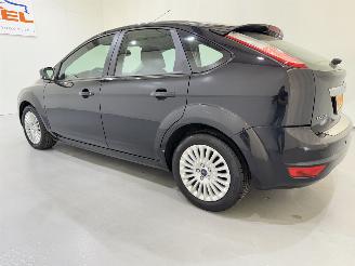 Ford Focus HB 1.8 Limites Naci/Clima picture 4