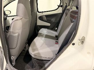 Citroën C1 5-Drs 1.0-12V Seduction Navi/AC picture 35