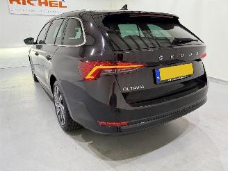 Skoda Octavia Combi 1.4 TSI iV PHEV Business picture 22
