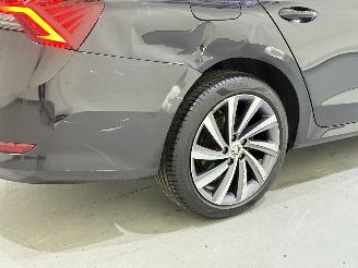 Skoda Octavia Combi 1.4 TSI iV PHEV Business picture 15