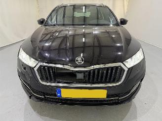 Skoda Octavia Combi 1.4 TSI iV PHEV Business picture 2
