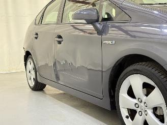 Toyota Prius HB 1.8 Dual VVT-i Hybrid Dynamic picture 48
