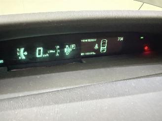 Toyota Prius HB 1.8 Dual VVT-i Hybrid Dynamic picture 40
