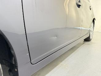 Toyota Prius HB 1.8 Dual VVT-i Hybrid Dynamic picture 23