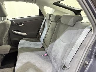Toyota Prius HB 1.8 Dual VVT-i Hybrid Dynamic picture 29
