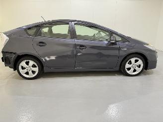 Toyota Prius HB 1.8 Dual VVT-i Hybrid Dynamic picture 33