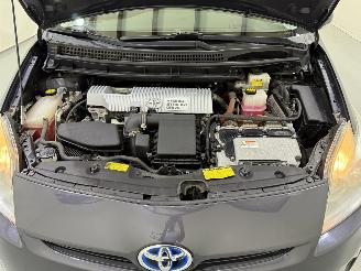 Toyota Prius HB 1.8 Dual VVT-i Hybrid Dynamic picture 45
