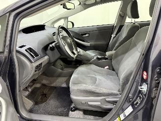 Toyota Prius HB 1.8 Dual VVT-i Hybrid Dynamic picture 7