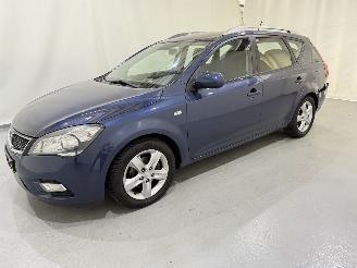 Kia Cee d SW 1.4 CVVT Navigator Plus picture 7
