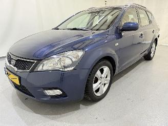 Kia Cee d SW 1.4 CVVT Navigator Plus picture 3