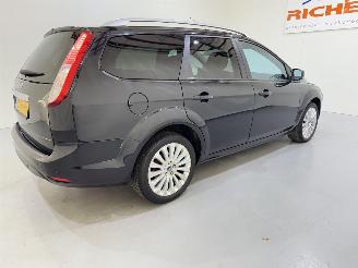 Ford Focus Wagon 1.8 Flexifuel Titanium picture 5