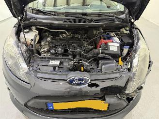 Ford Fiesta 1.6 Titanium 8kW Clima picture 14