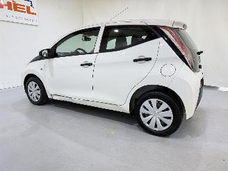 Toyota Aygo HB 1.0 VVT-i Airco NAP picture 13